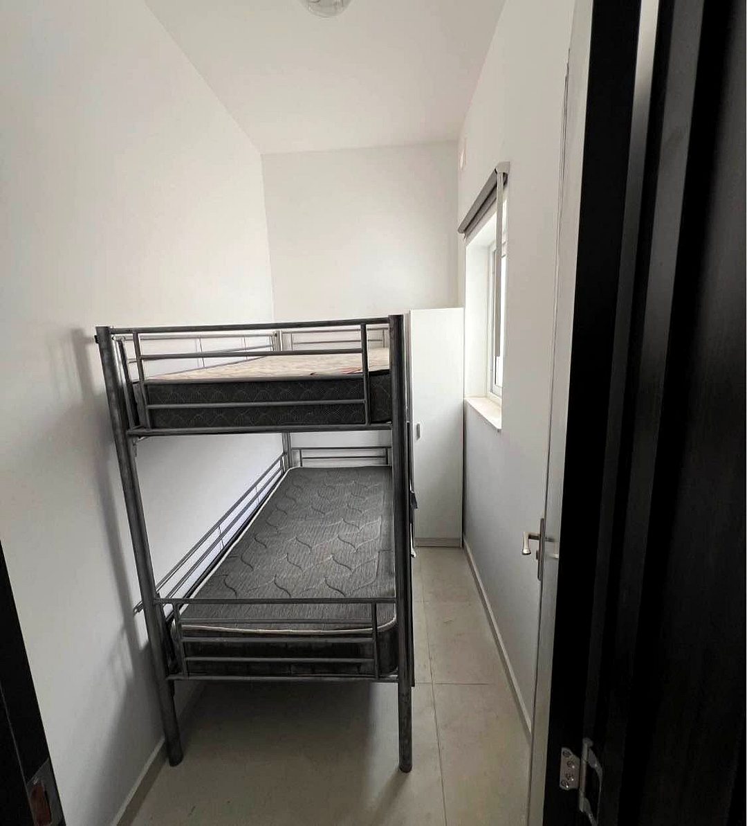 Penthouse in Santa Venera - 1 bed — 3