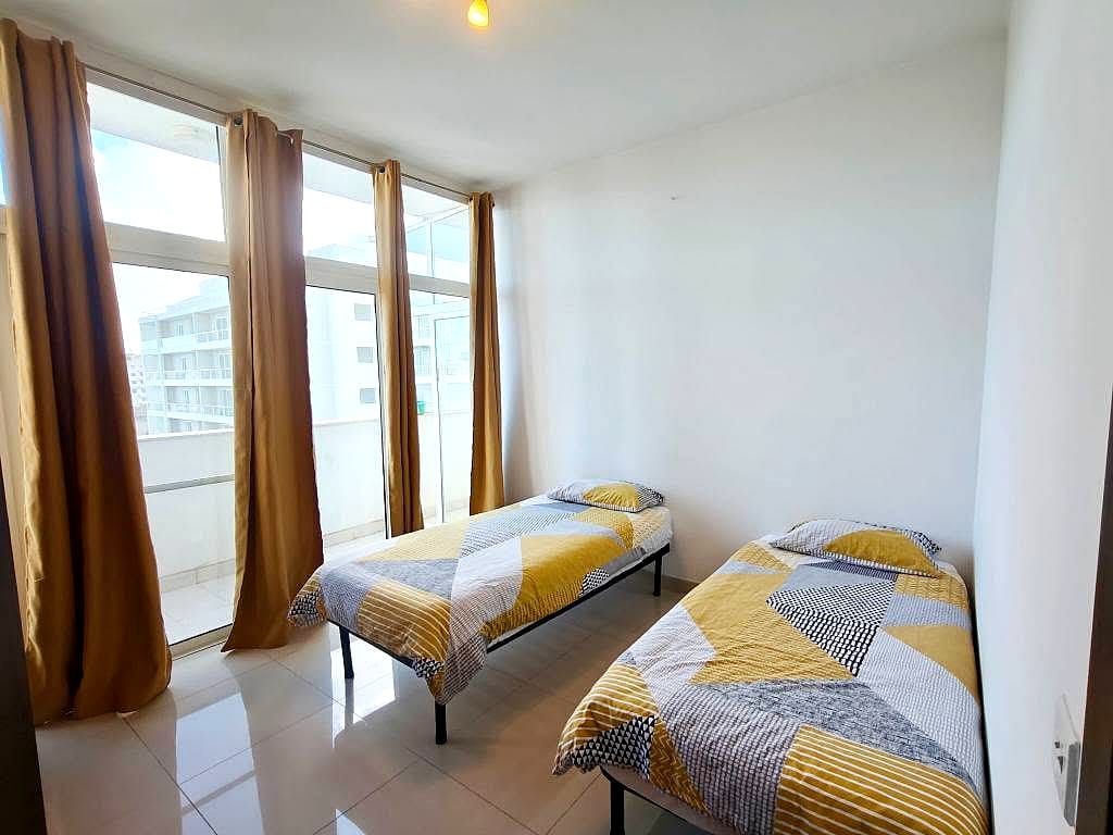 Penthouse in Qawra - 2 beds — 4