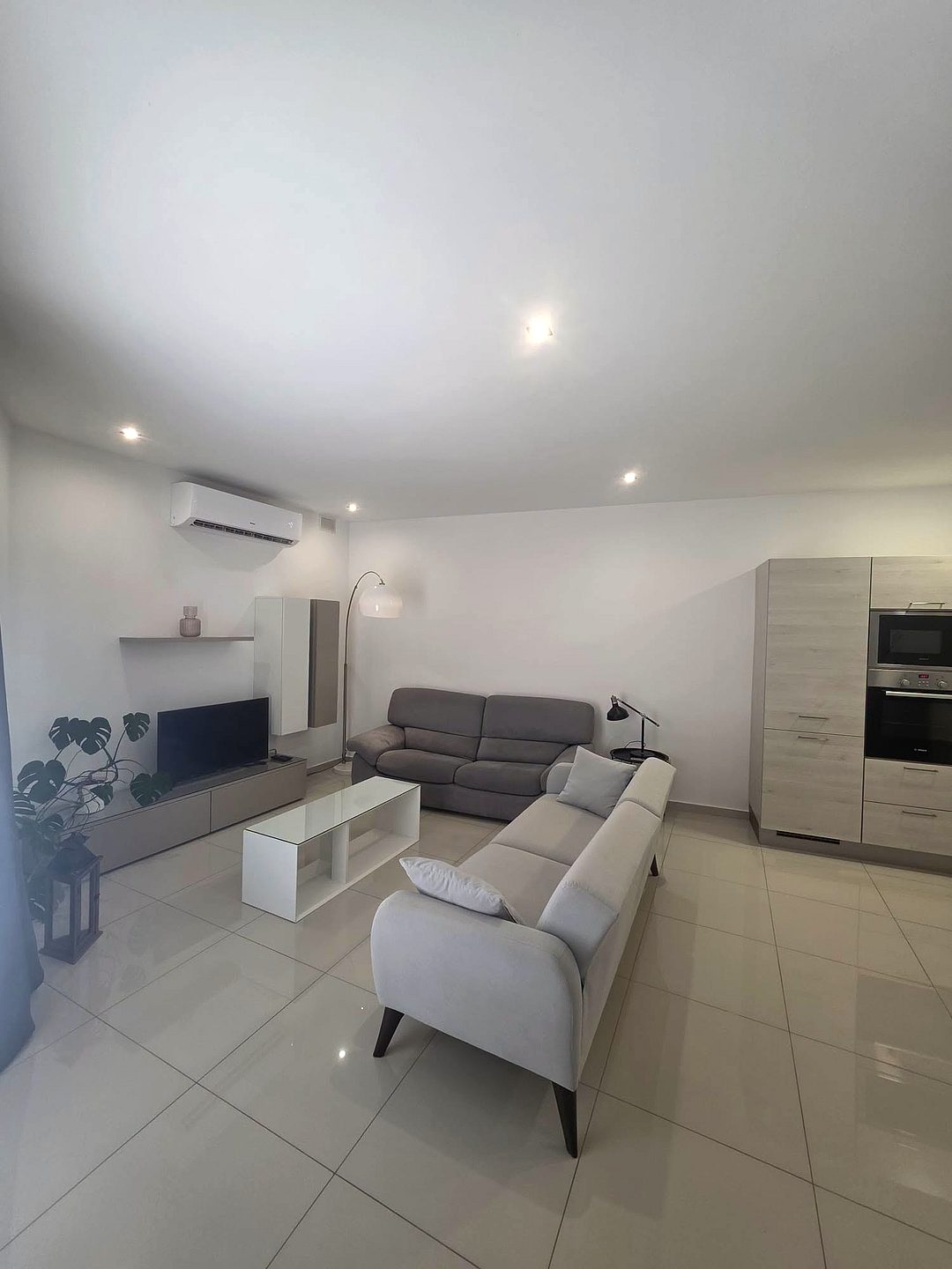 Duplex in Zebbug - 2 beds, 2 baths — 5
