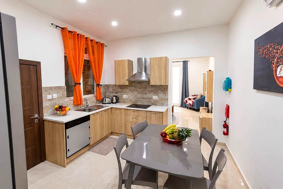 Apartment in Gzira - 2 beds, 2 baths — 2