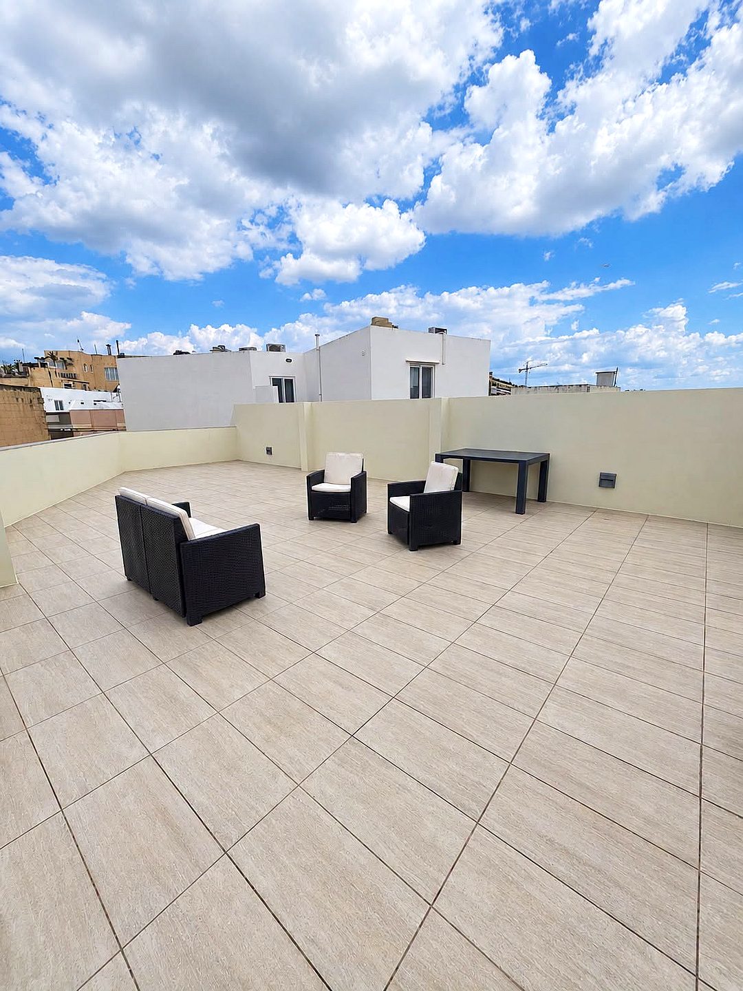 Duplex in Zebbug - 2 beds, 2 baths — 3