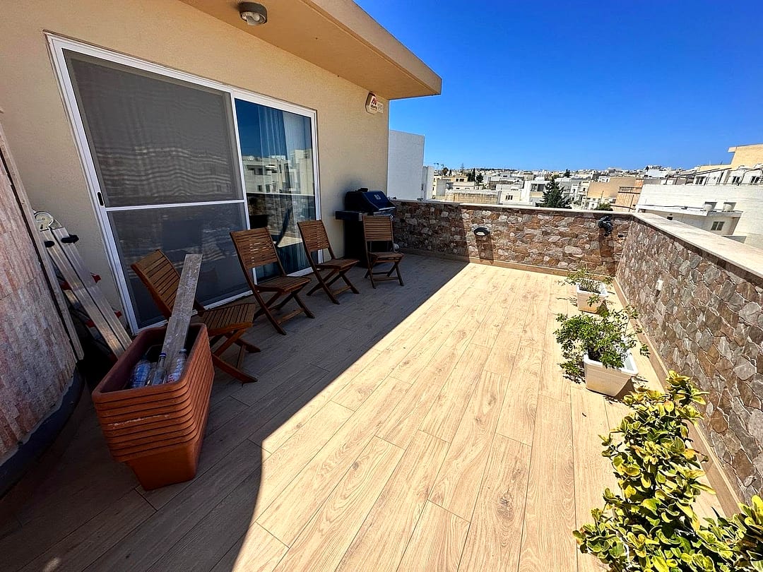 Penthouse in Attard - 2 beds — 1
