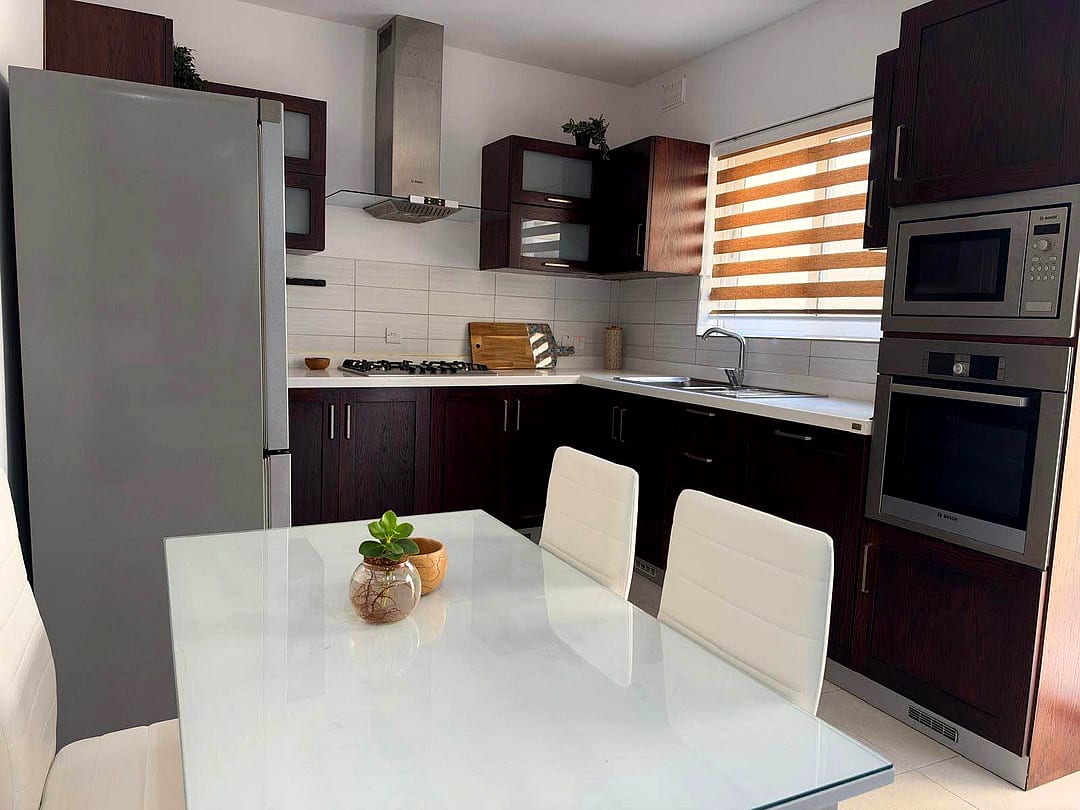 Apartment in Mosta - 3 beds, 2 baths — 2