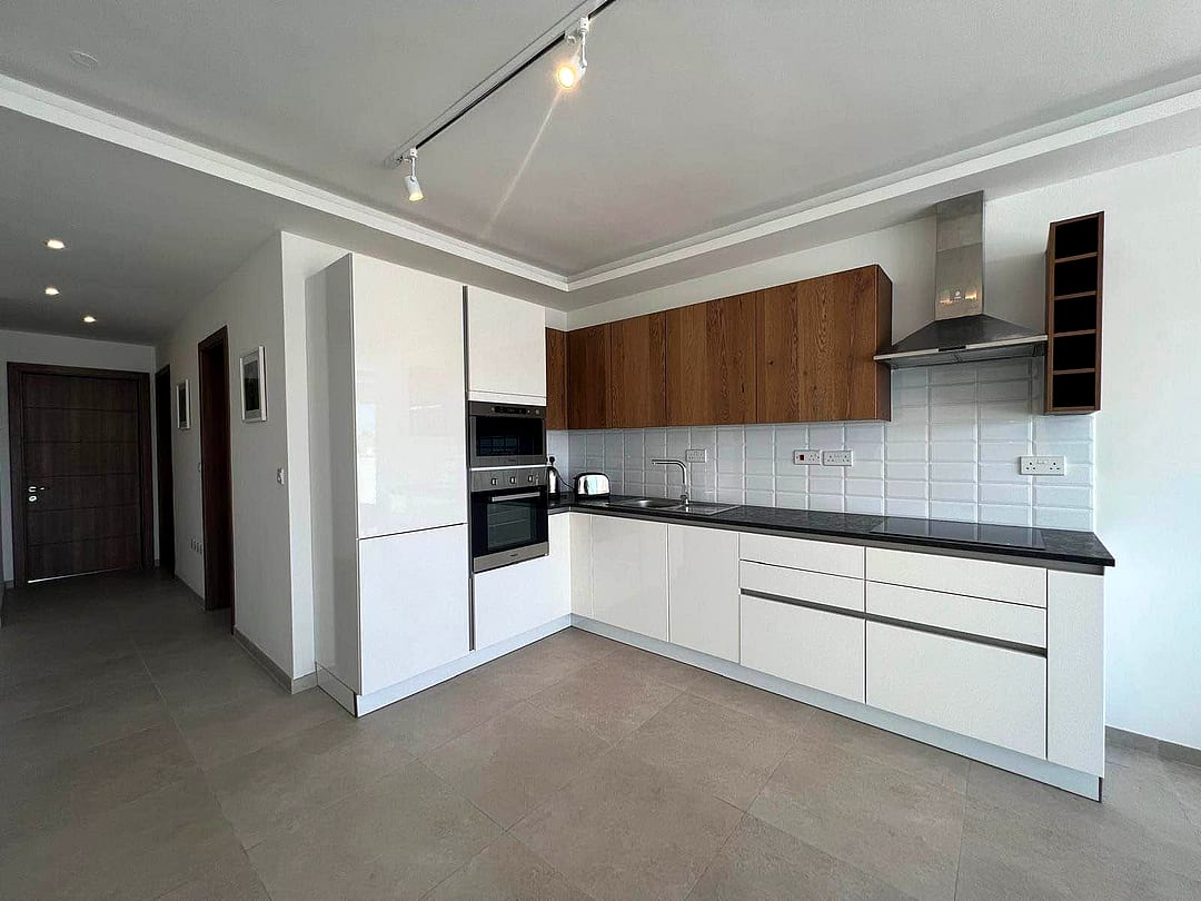 Apartment in Gzira - 2 beds, 2 baths — 1