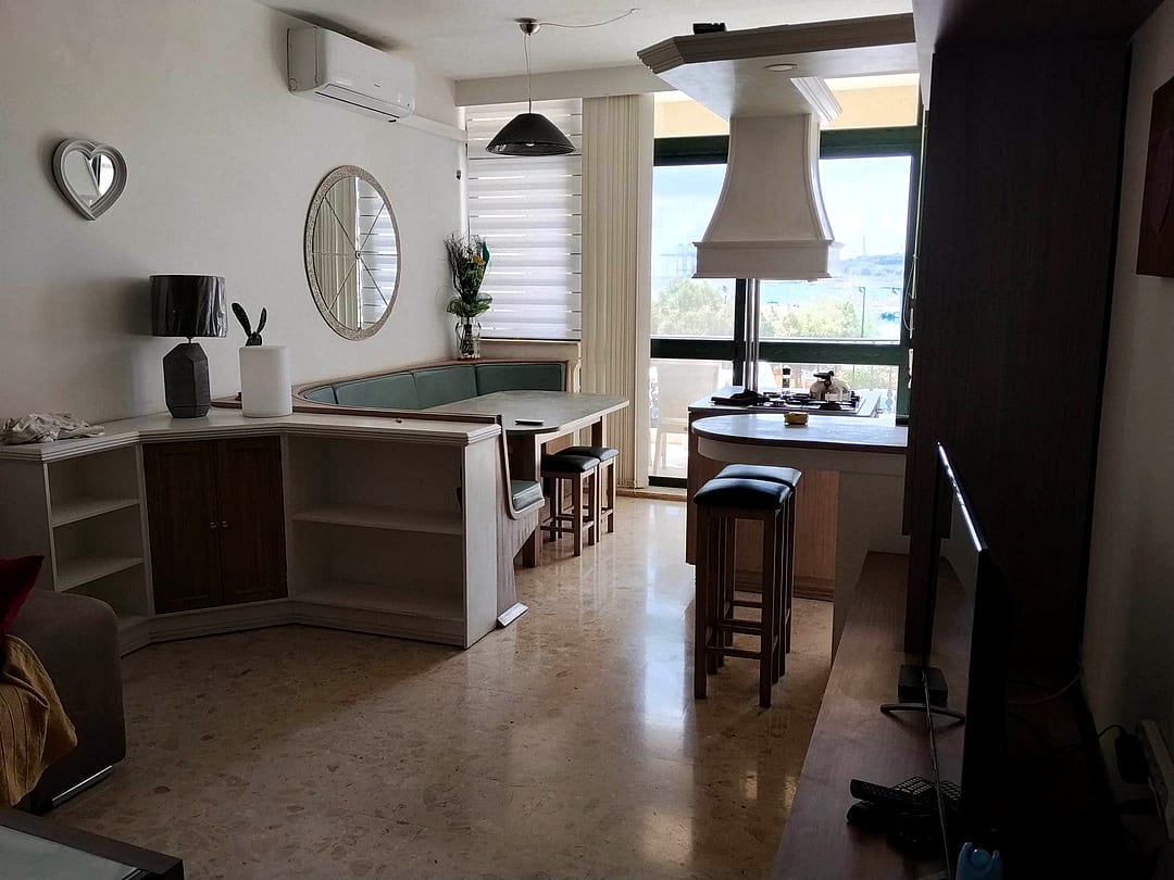 Apartment in Marsaxlokk - 3 beds, 2 baths — 3