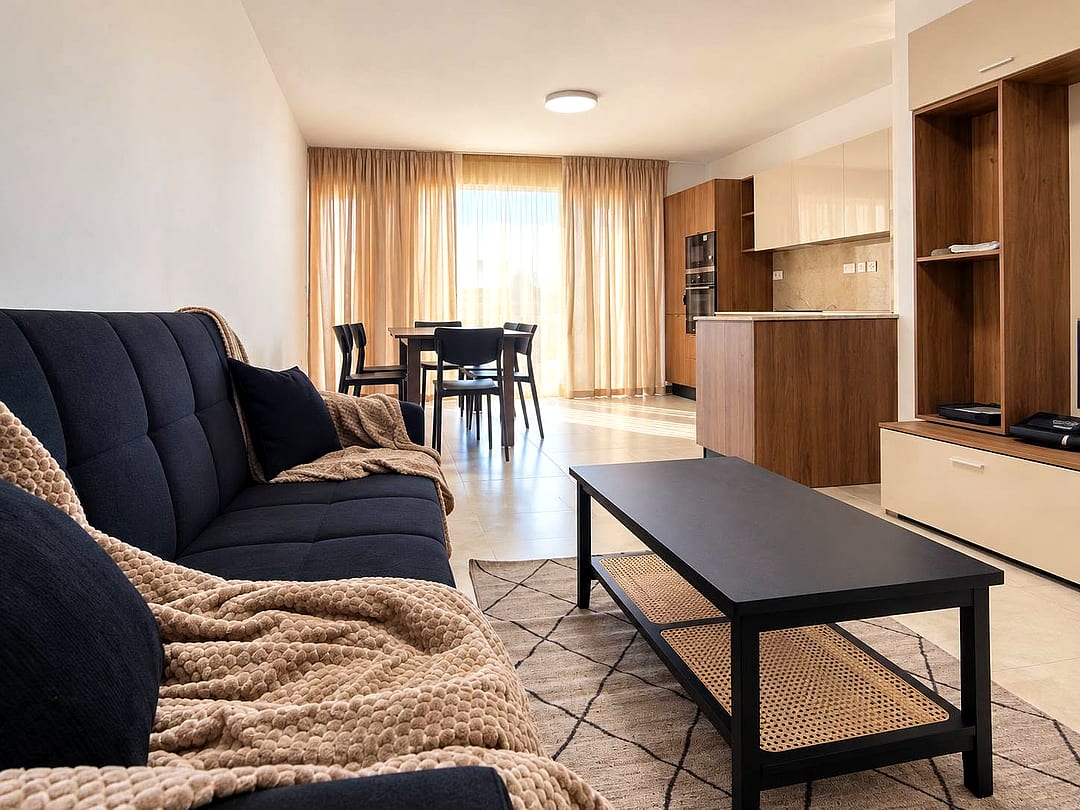 Apartment in St Paul's Bay - 3 beds, 2 baths — 2