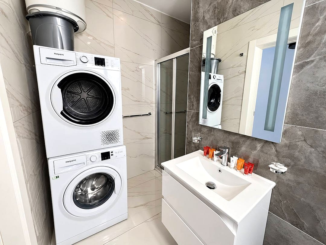 Room in Sliema - 2 beds — 3