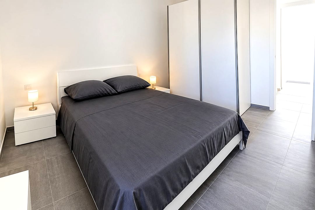Apartment in St Julian's - 2 beds — 4