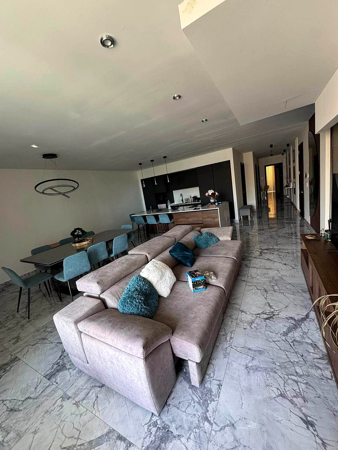 Apartment in Birkirkara - 2 beds, 2 baths — 1