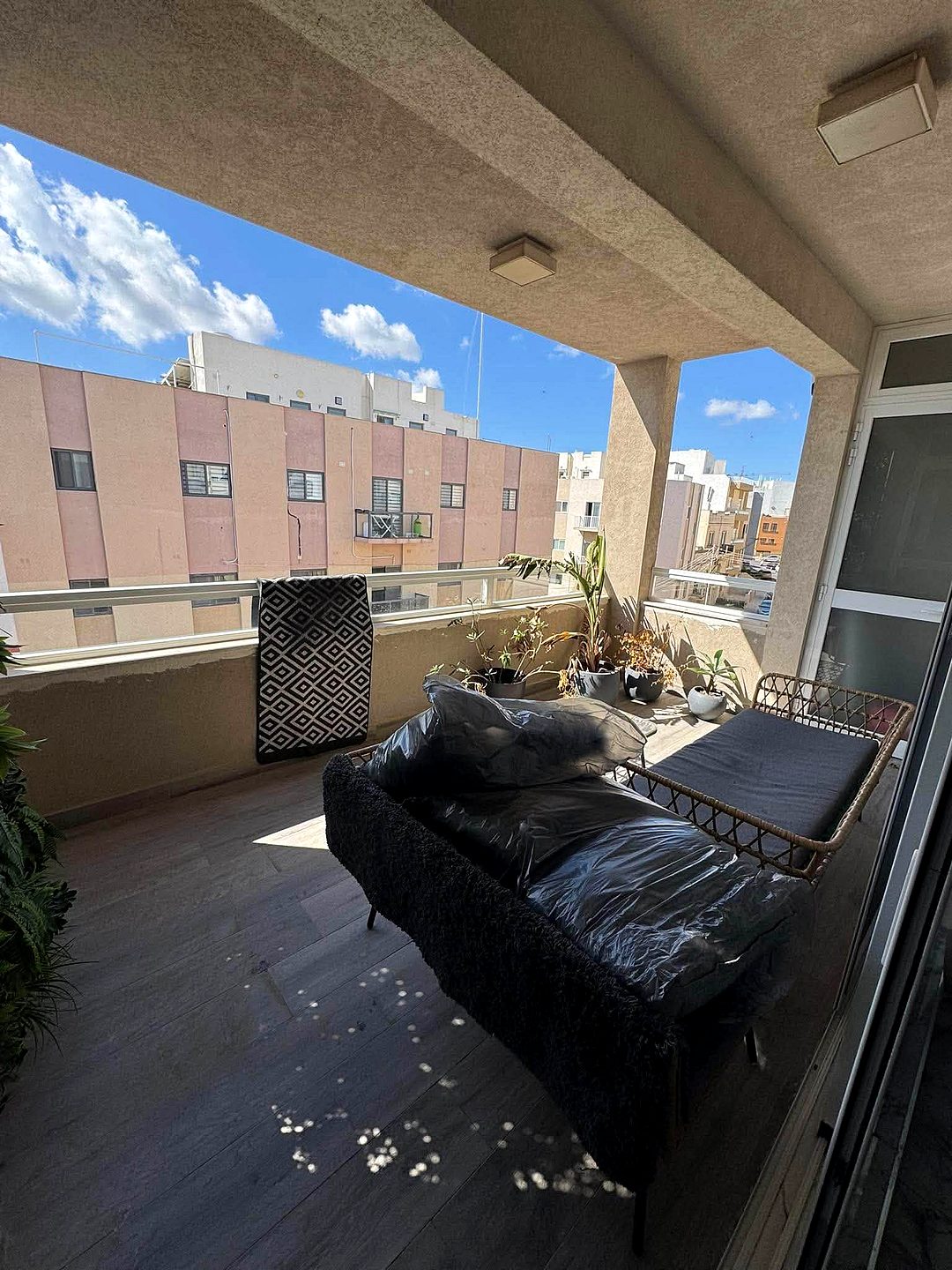 Apartment in Birkirkara - 2 beds, 2 baths — 3