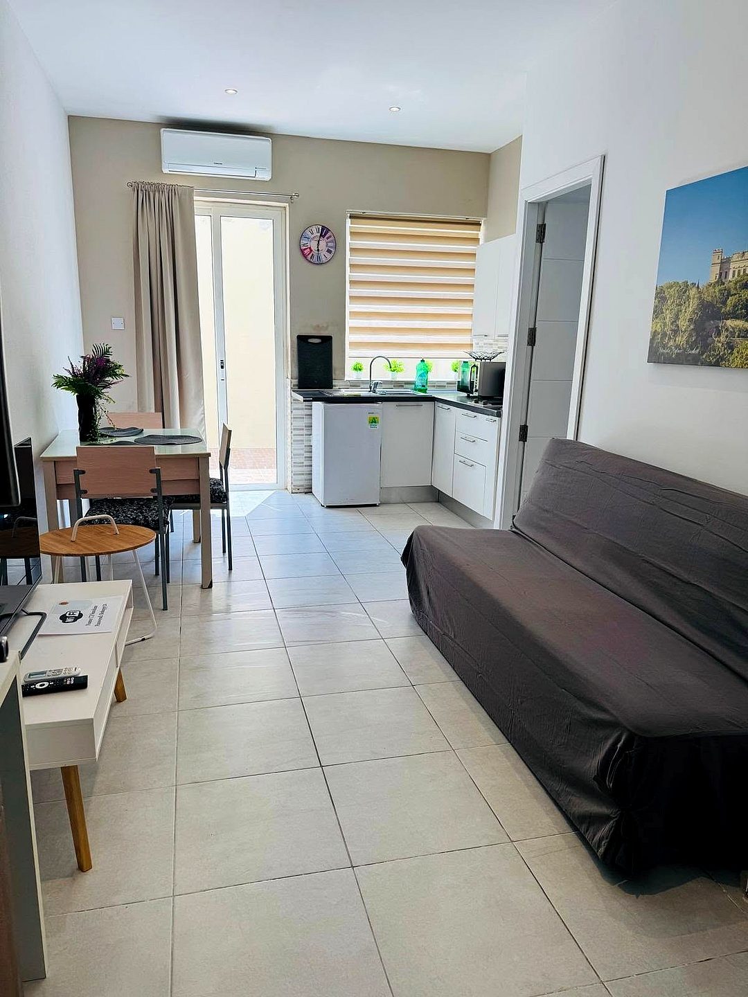 Apartment in San Giljan — 1