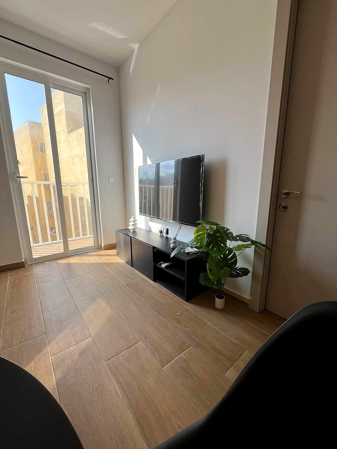 Apartment in Gzira - 1 bed, 1 bath — 2