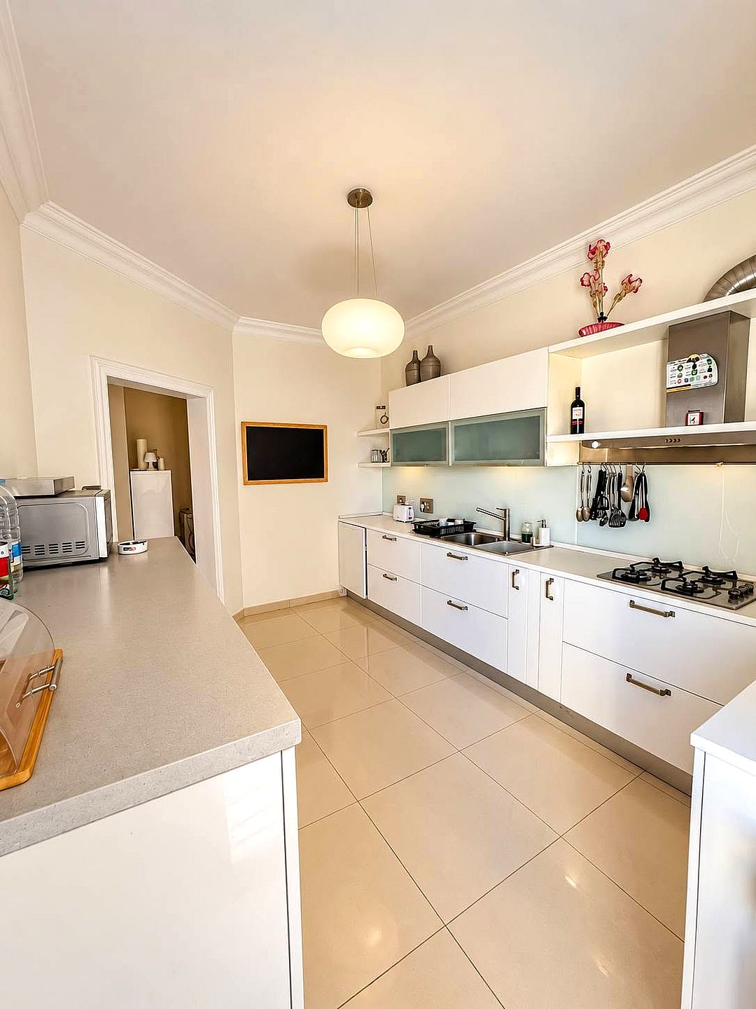 Apartment in Pembroke - 2 beds — 5