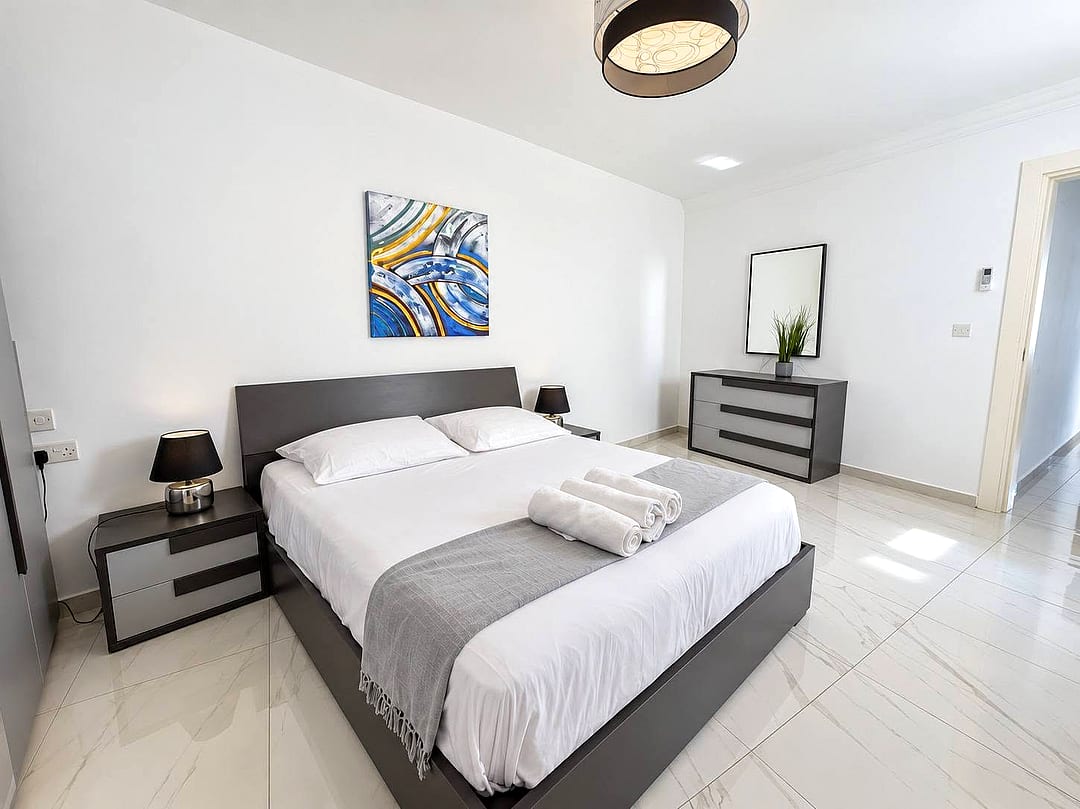 Room in Sliema - 2 beds — 5
