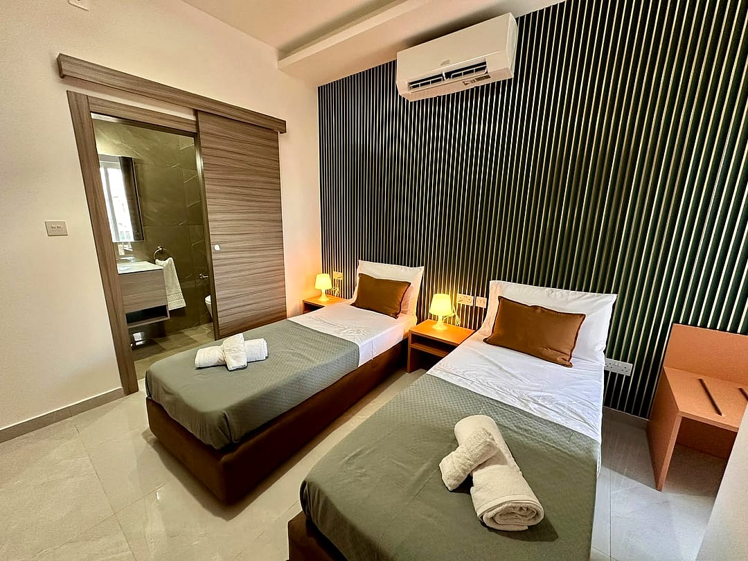Room in Swieqi — 2