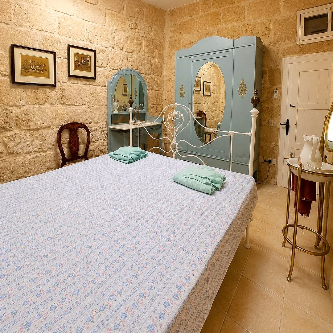 House in Mosta - 3 beds, 3 baths — 1
