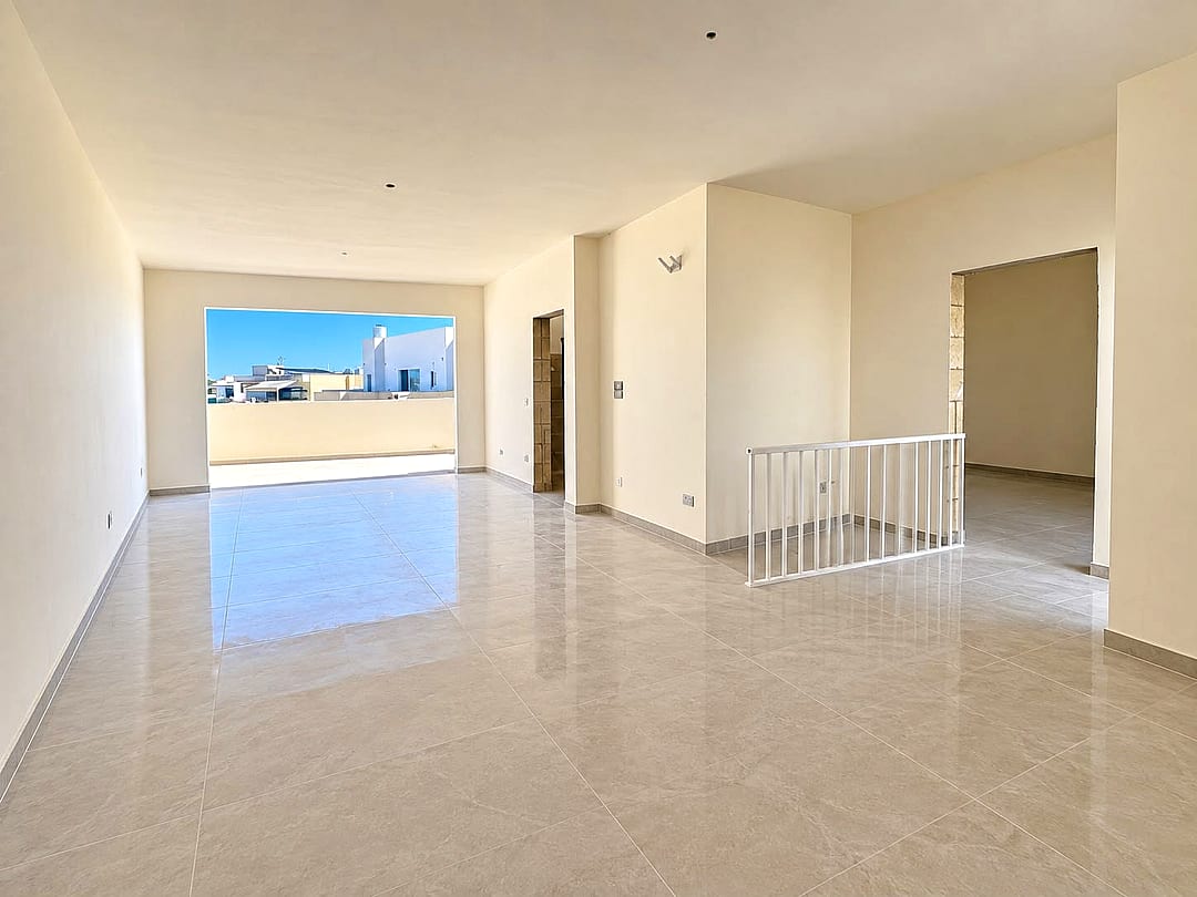 Penthouse in Zabbar - 2 beds — 1
