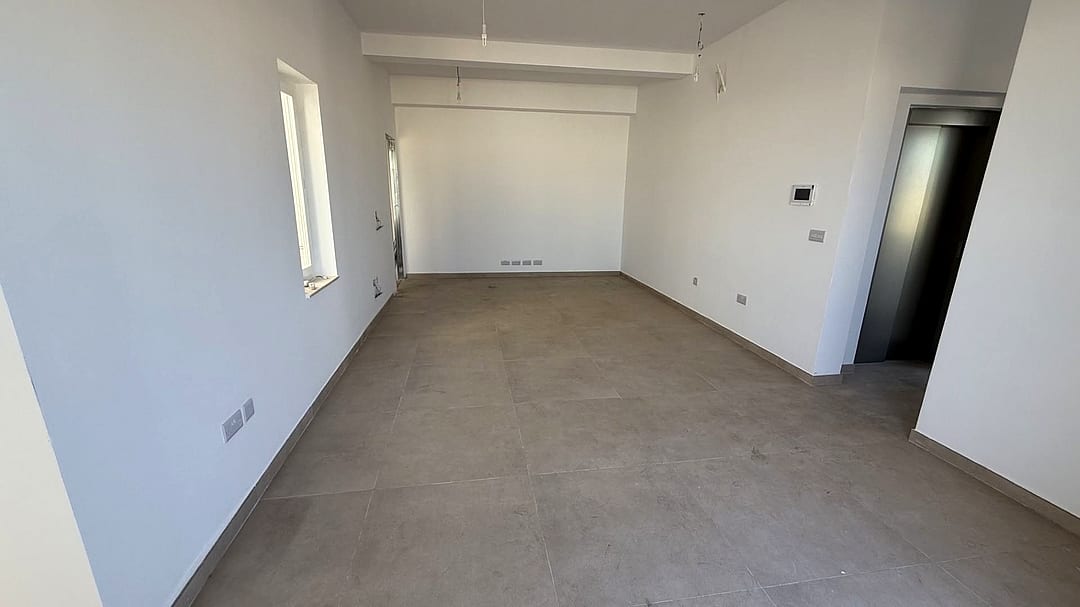 Penthouse in Naxxar - 2 beds, 2 baths — 1