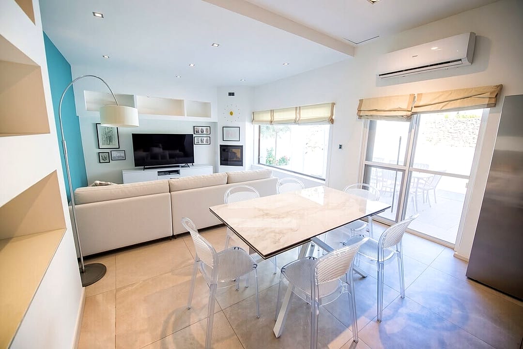 House in Zebbug - 5 beds, 3 baths — 1