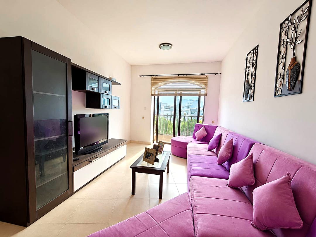 Apartment in Mosta - 3 beds, 2 baths — 1
