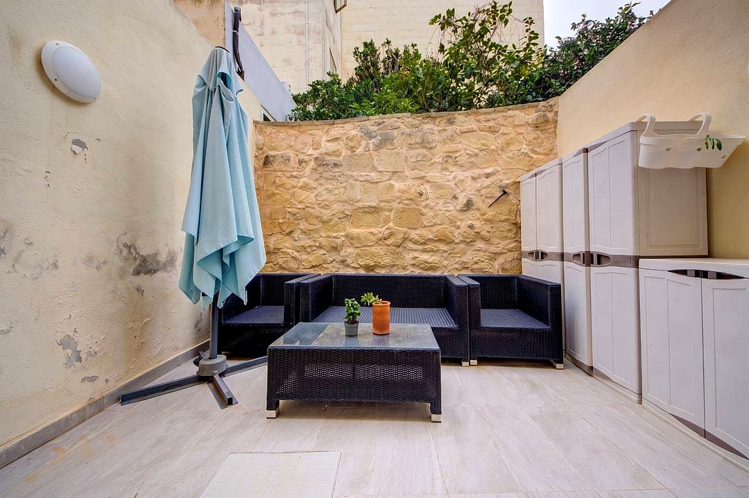 Townhouse in Sliema - 5 beds, 4 baths — 2