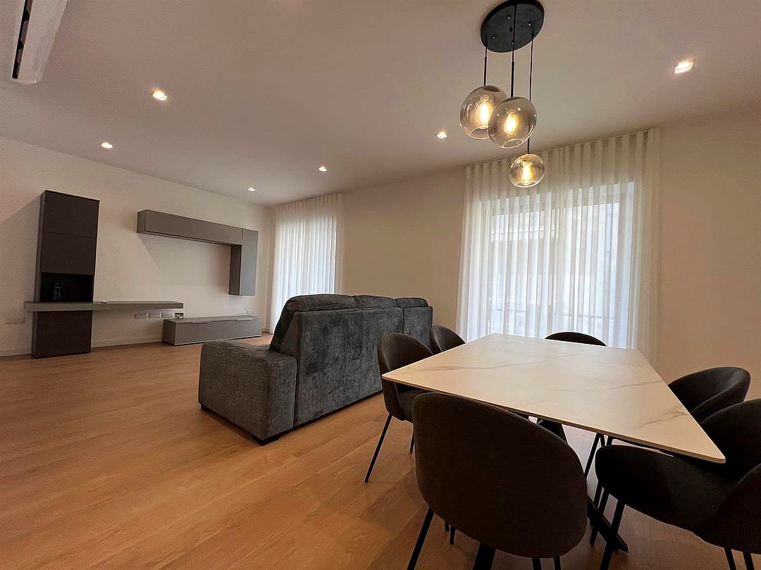 Apartment in Sliema - 3 beds, 3 baths — 1