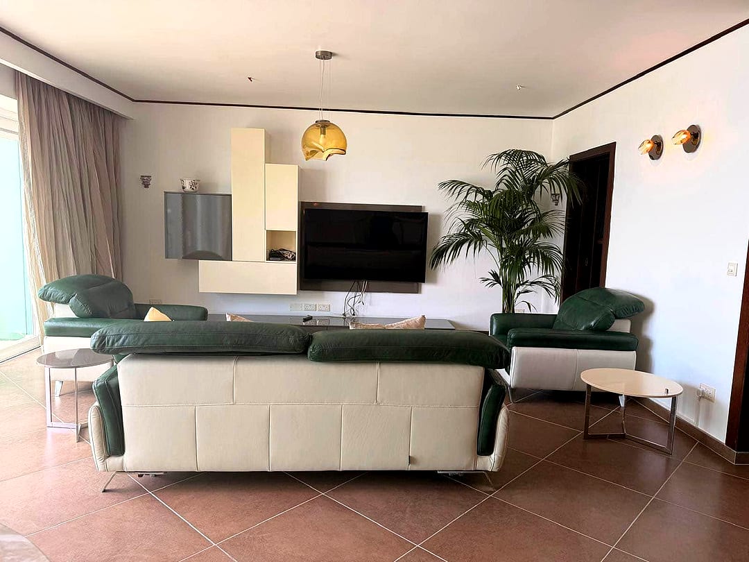 Apartment in Sliema - 3 beds, 3 baths — 4