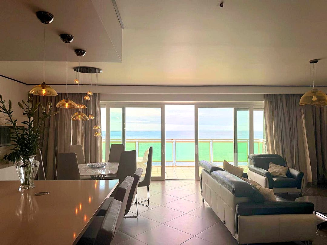 Apartment in Sliema - 3 beds, 3 baths — 1