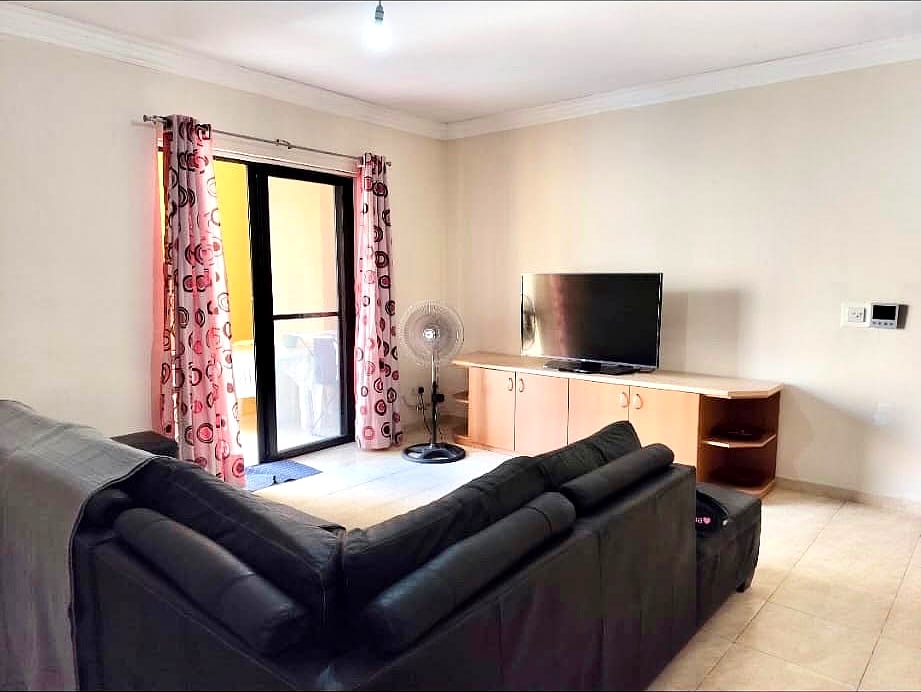 Apartment in Bugibba - 3 beds, 2 baths — 2