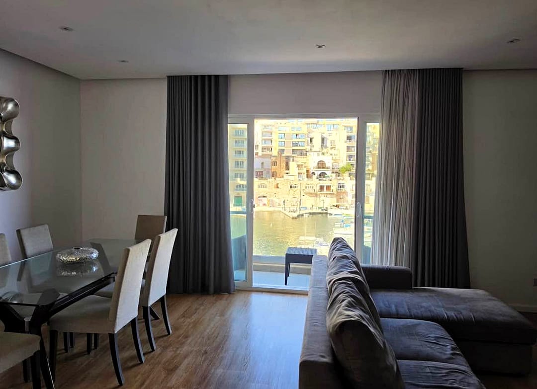 Apartment in St Julian's - 2 beds, 2 baths — 1