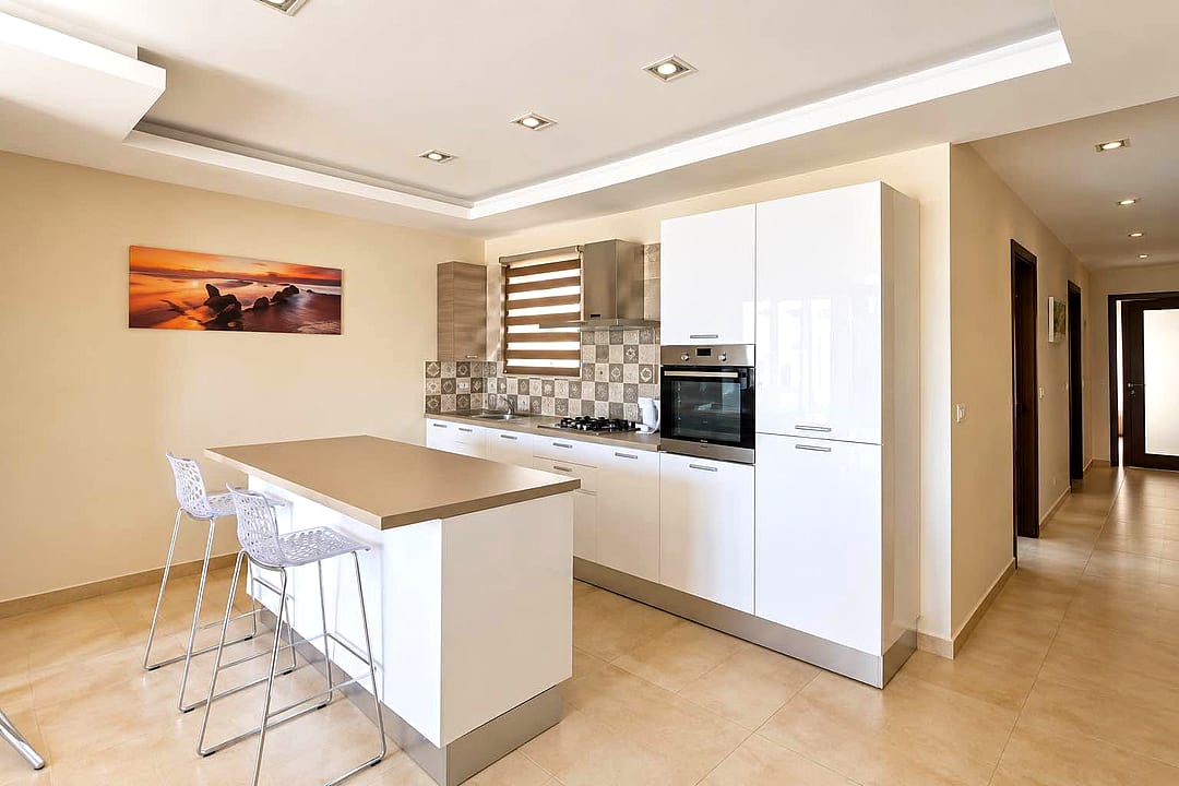 Penthouse in Marsaxlokk - 2 beds, 2 baths — 4