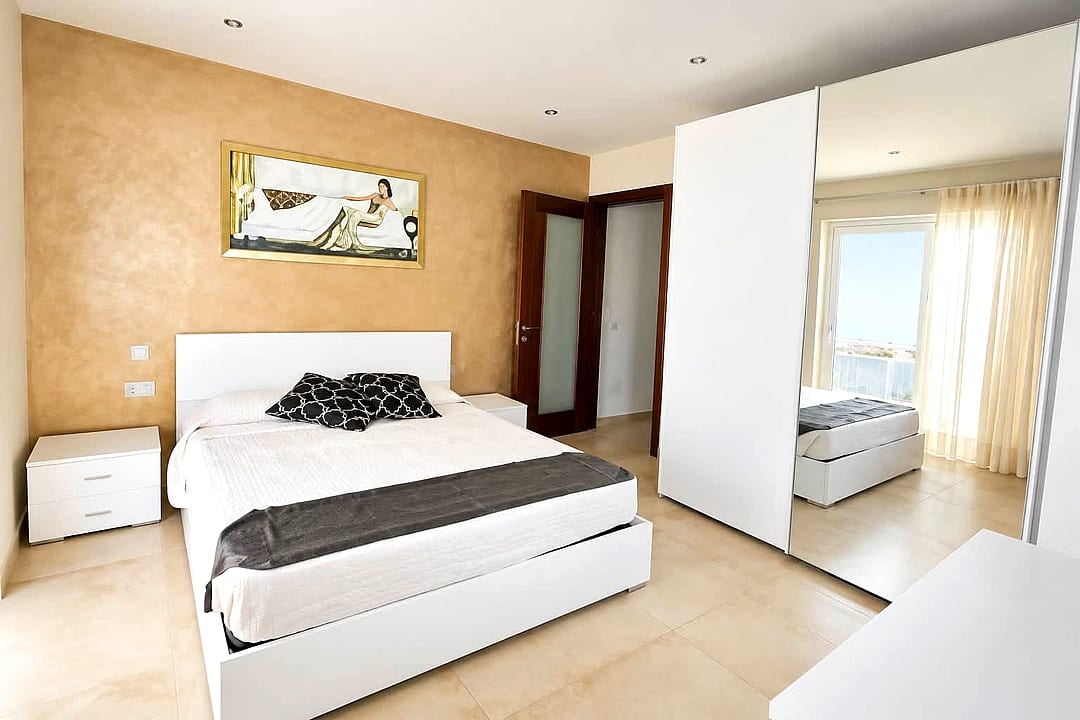 Penthouse in Marsaxlokk - 2 beds, 2 baths — 2