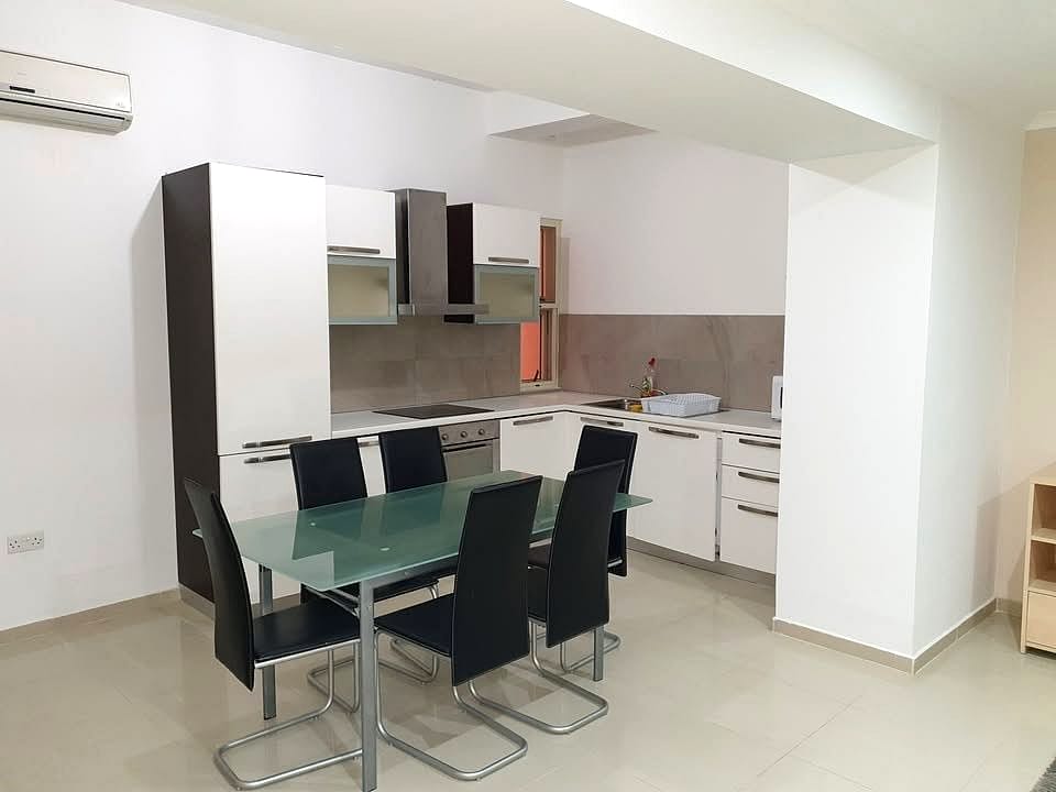 Apartment in San Giljan - 1 bed — 1