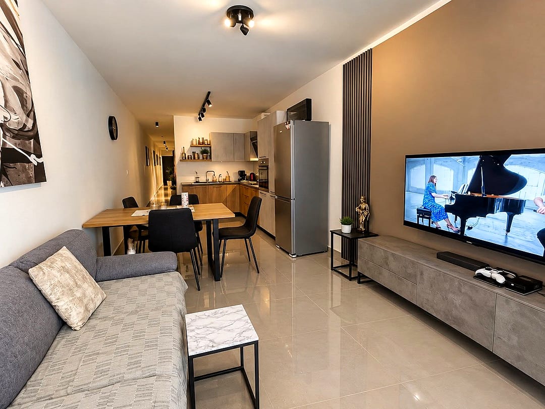 Apartment in Msida — 1