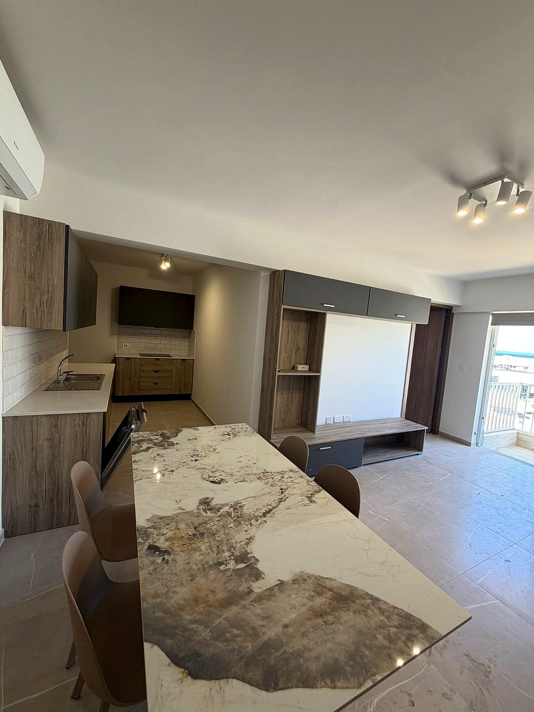 Apartment in Qawra - 2 beds, 2 baths — 1