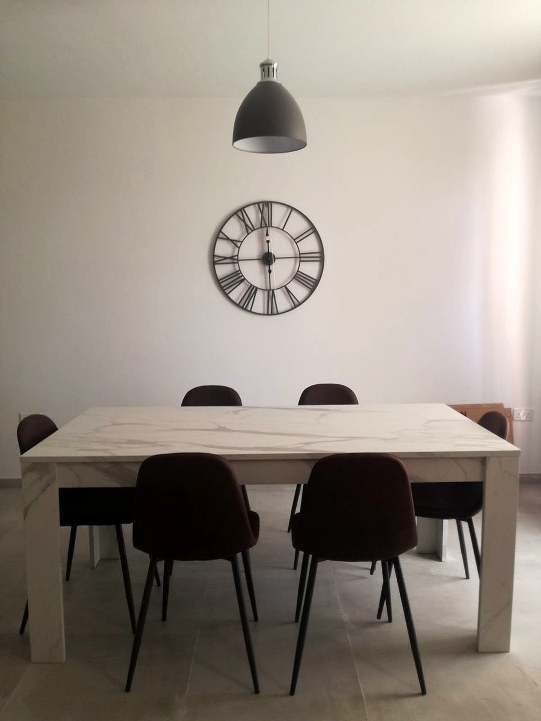 Apartment in Qawra - 3 beds, 2 baths — 1
