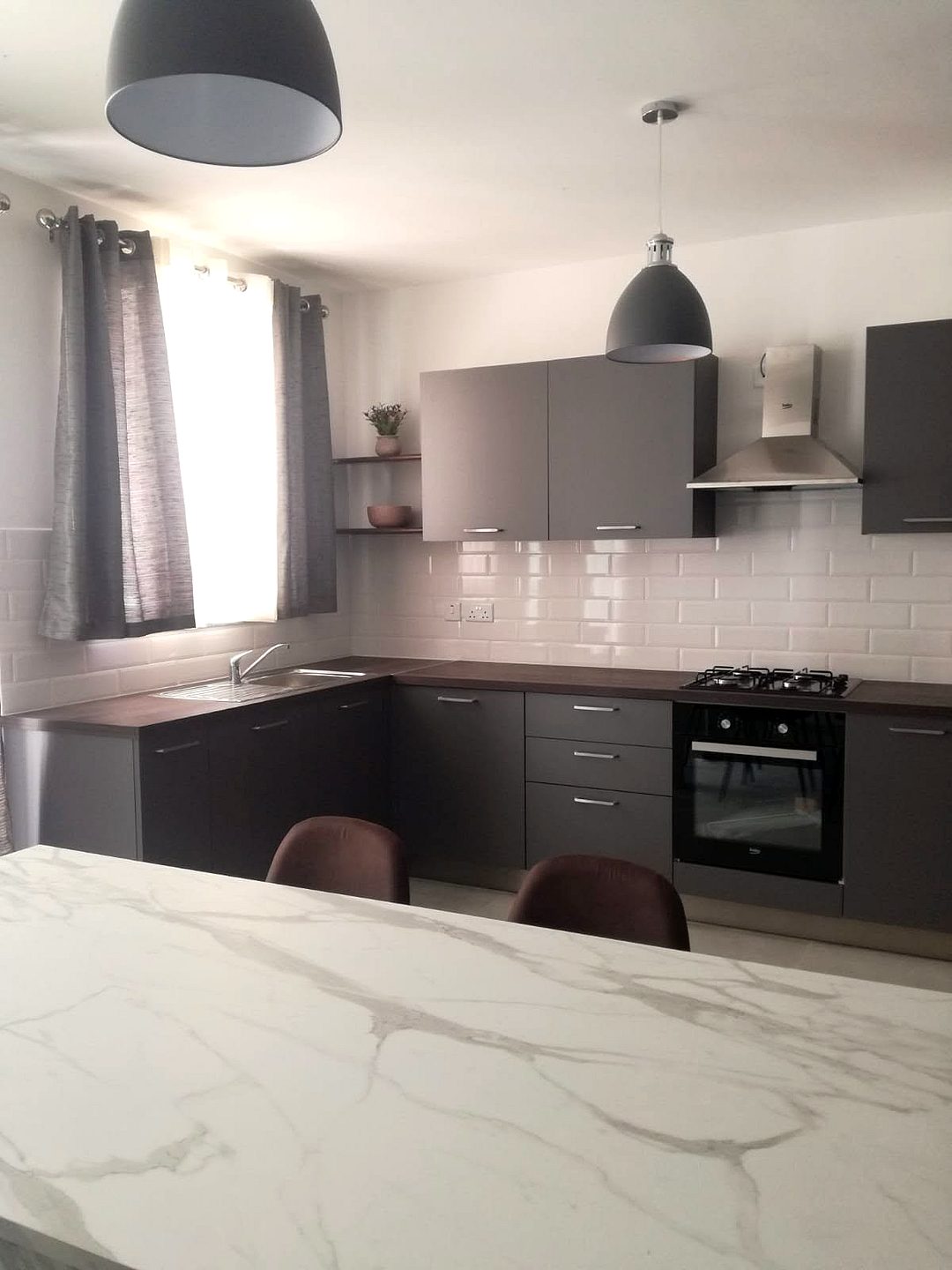 Apartment in Qawra - 3 beds, 2 baths — 3