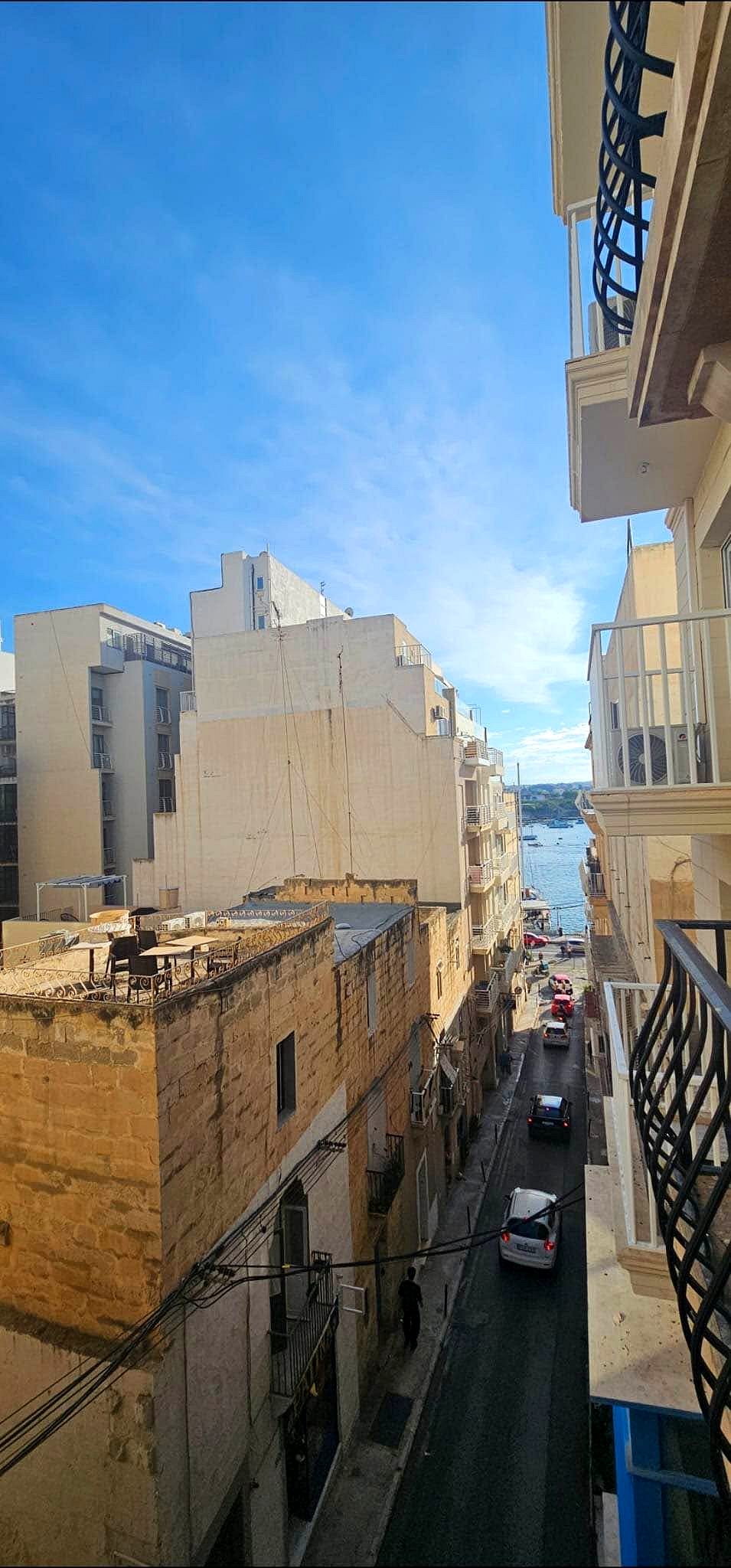 Apartment in Sliema - 1 bed, 1 bath — 4