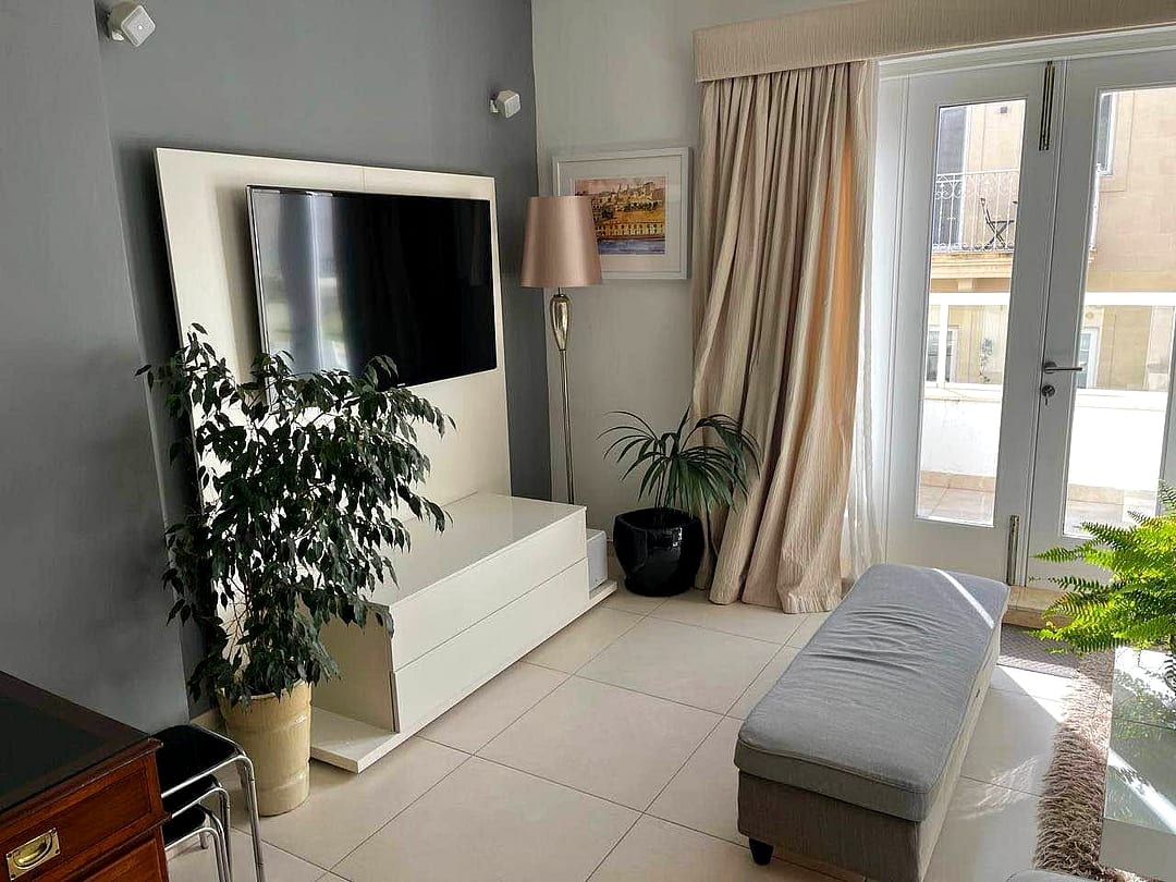 Apartment in Sliema - 2 baths — 5