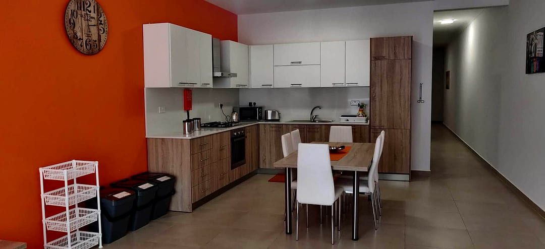 Apartment in Gzira - 2 beds, 2 baths — 1