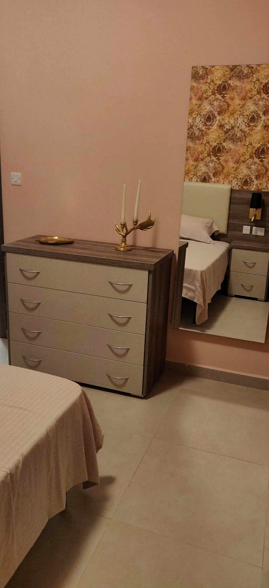 Apartment in Gzira - 2 beds, 2 baths — 5