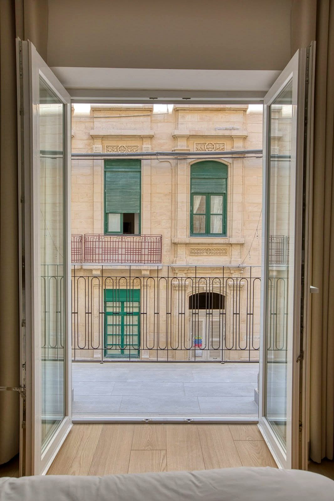 Apartment in San Giljan - 2 beds, 2 baths — 4