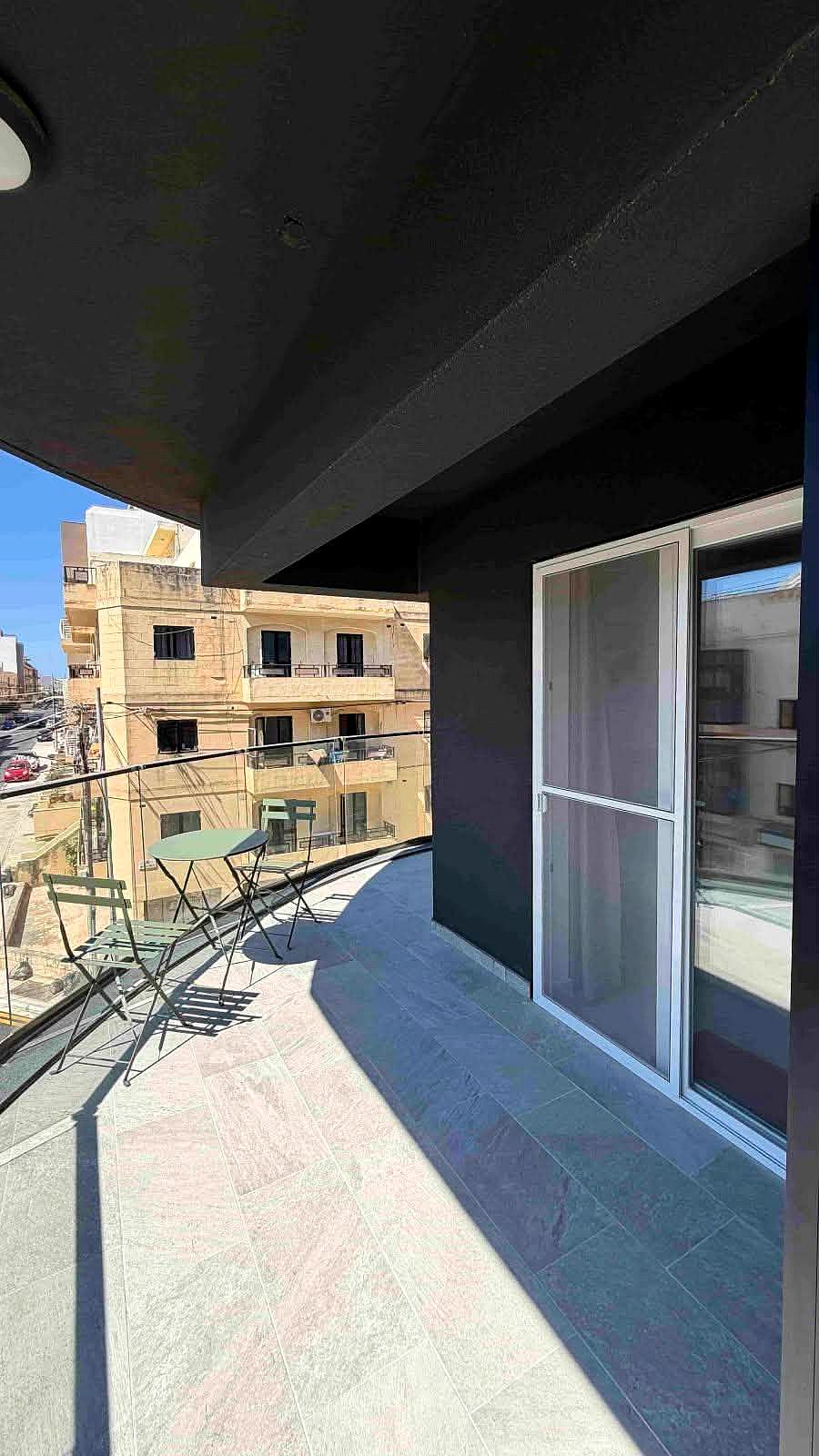 Apartment in Marsaskala - 3 beds, 2 baths — 2