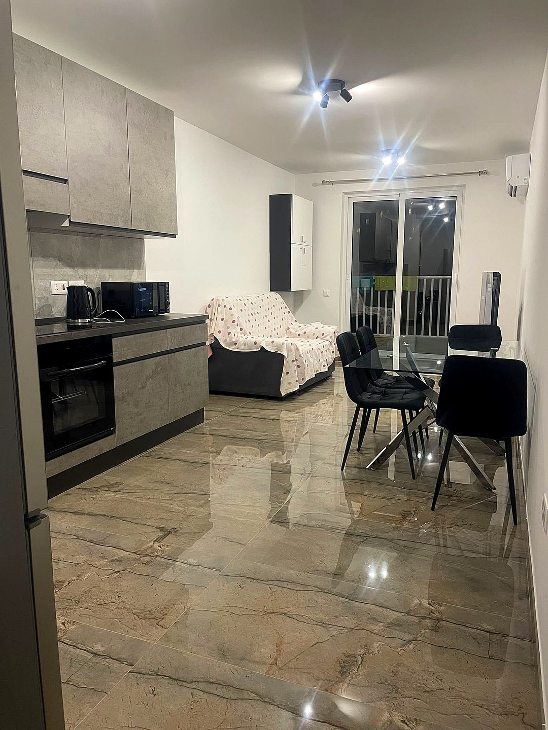 Apartment in Msida - 2 beds, 2 baths — 1