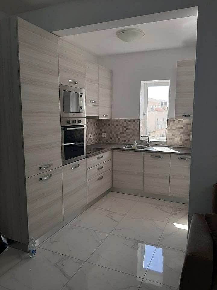 Apartment in Gzira - 2 beds, 1 bath — 1