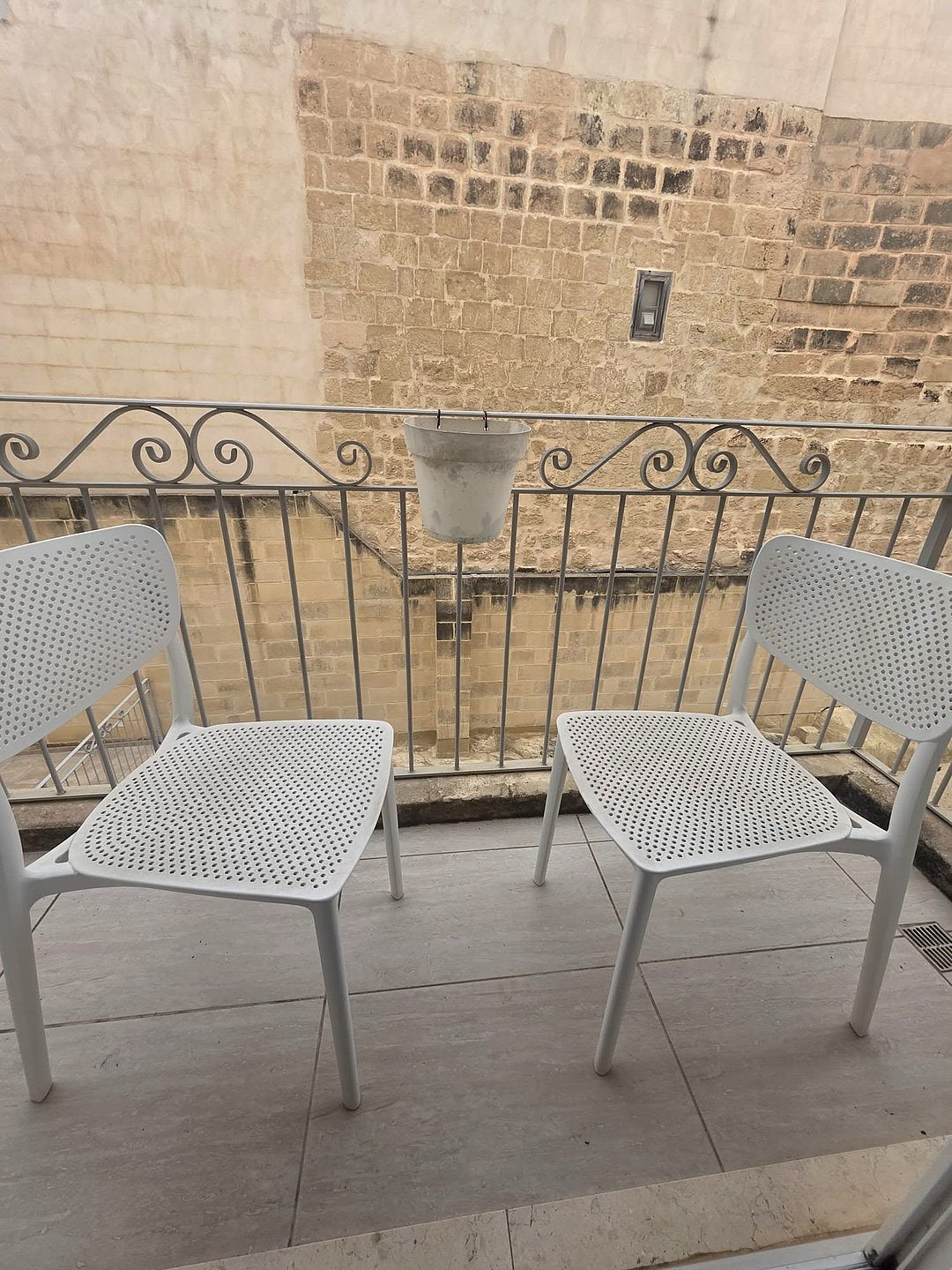 Apartment in Zebbug - 2 beds, 2 baths — 5