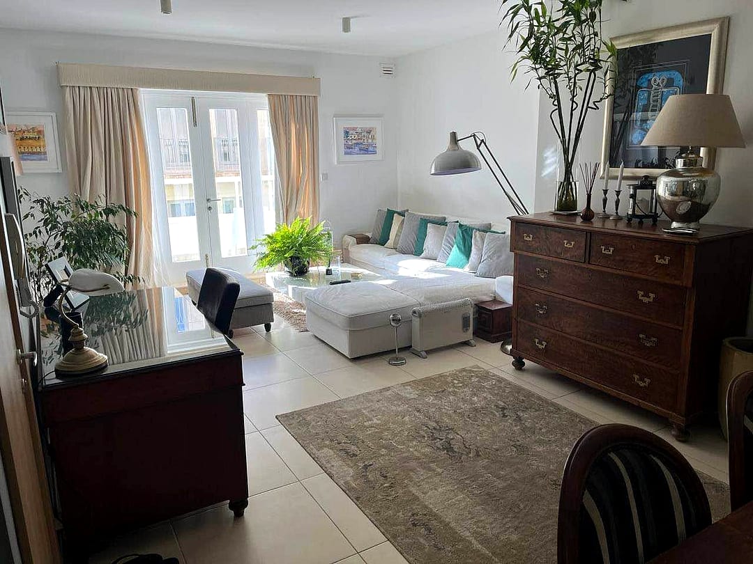 Apartment in Sliema - 2 baths — 4