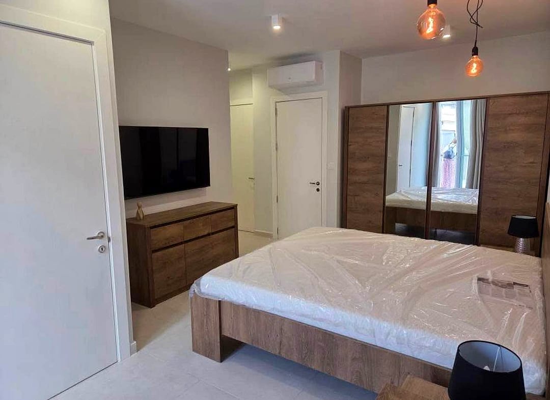 Penthouse in Sliema - 2 beds, 2 baths — 4
