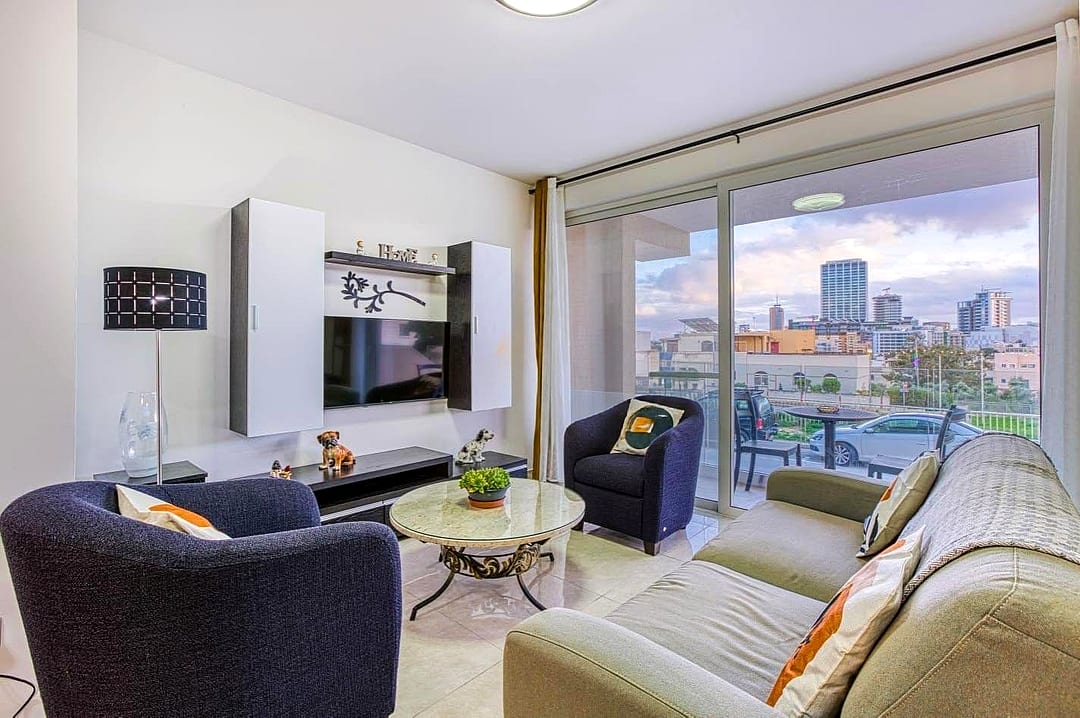 Apartment in Swieqi - 2 beds, 2 baths — 1