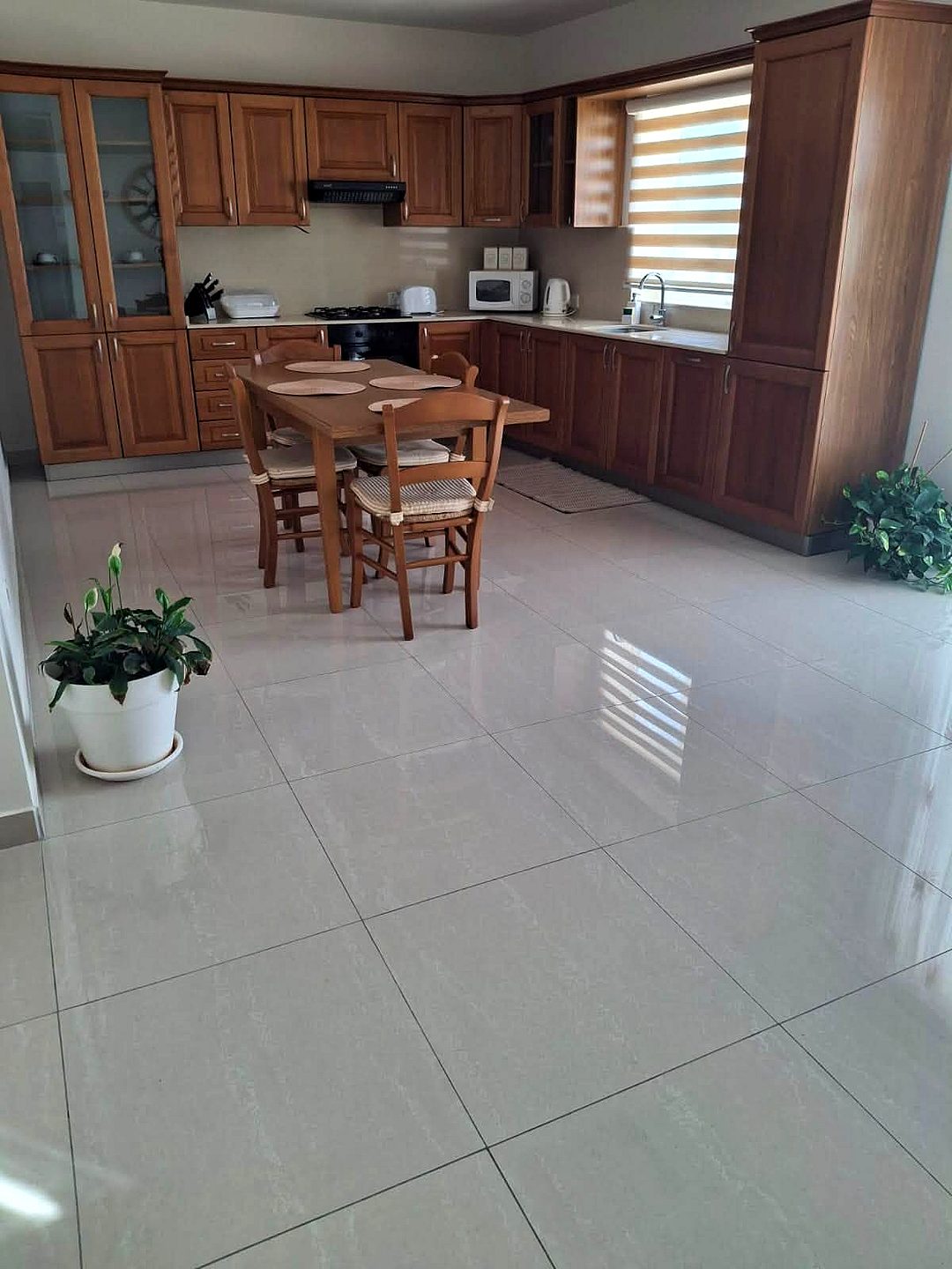 Penthouse in Iklin - 3 beds, 2 baths — 4